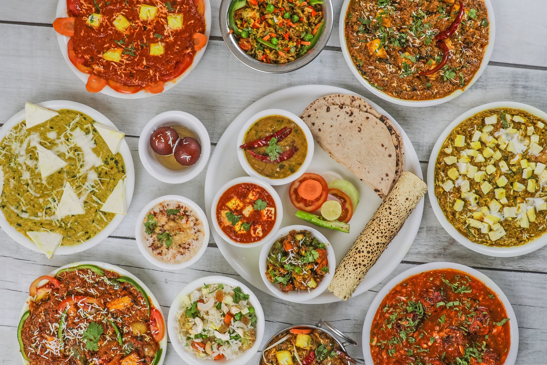 Best Indian Buffet Dinner In Abu Dhabi Offers Multiple Mouth watering best-indian-buffet-dinner-in-abu-dhabi-offers-multiple-mouth-watering